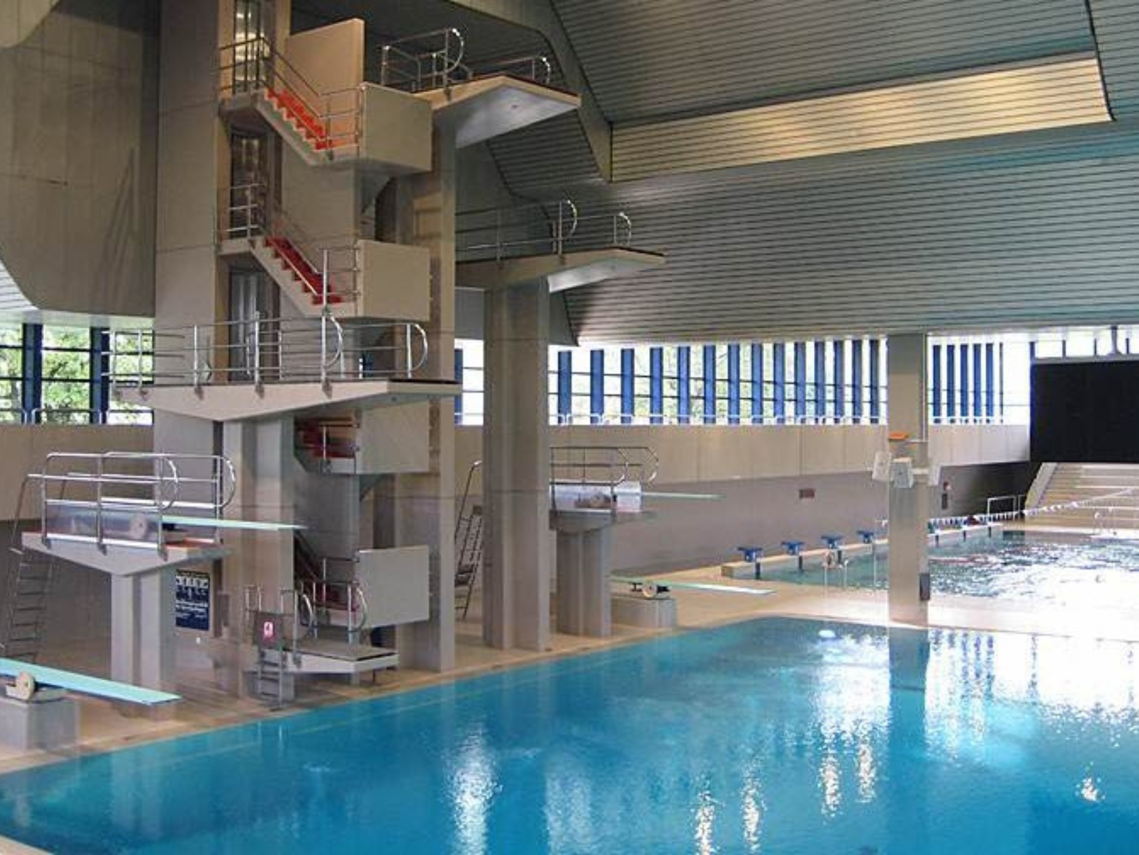 Hallenbad und Kunsteisbahn, Zürich-Oerlikon